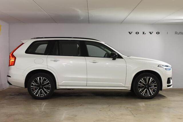 Volvo XC90 T8 455PK Automaat AWD Ultimate Dark / Bowers & Wilkins / Luchtvering / Head Up Display / 360 Camera / Massagestoelen / Gelaagde Zijruiten / Trekhaak /