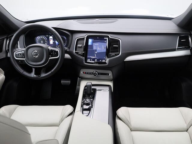 Volvo XC90 2.0 T8 Recharge AWD R-Design 7-Pers. | PANO | LUCHTVERING | 360° | ADAPTIVE | H&K | STOEL- EN STUURVERW. | TREKHAAK