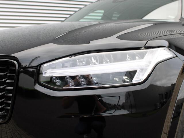 Volvo XC90 2.0 T8 Recharge AWD Ultra Dark / Trekhaak / Luchtvering / Bowers & Wilkins / Head-Up Display / 360 Camera / Panoramadak / BLIS / 22 Inch /