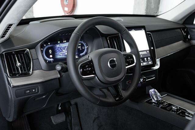Volvo XC90 T8 Plug-in hybrid AWD Ultra Dark | Demo | 5-Jaar Garantie | Actieve-Luchtvering | Head-Up Display | 360º Camera |