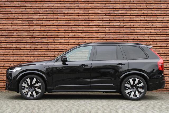 Volvo XC90 T8 AWD AUT8 455PK Ultra Dark, Bowers & Wilkins audiosysteem | 360 graden camera | Massagefunctie | Geventileerde voorstoelen | Luchtvering | 21" Lichtmetalen velgen | Extra getinte ruiten achter | Panoramisch schuif/kantel dak | Elektrisch Verstelbare st