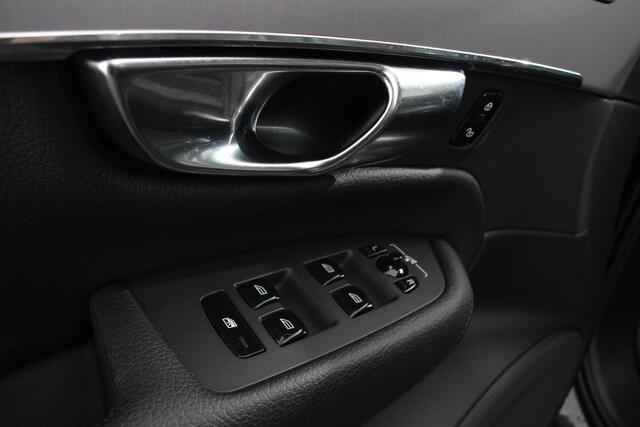 Volvo XC90 2.0 T8 Recharge AWD Inscription Expression | Navigatie | Apple Carplay/Android Auto | Parkeersensoren | Stoel- en stuurverwarming | Adaptive Cruise Control | Virtual Cockpit | Elektrisch inklapbare trekhaak | Elektrisch verstelbare bestuurderstoel met ge