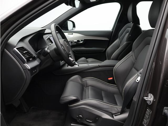 Volvo XC90 T8 AWD Recharge Ultimate Dark / Trekhaak / Luchtvering / B&W audio / 22" / Head up display / 360 Camera / Panoramadak /