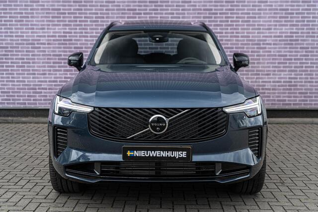 Volvo XC90 T8 Plug-in hybrid AWD Ultra Dark | 7-Zits | Google | Longe Range | Luchtvering | Gelamineerde Zijruiten | 360 Camera | BLIS | LED Matrix Koplampen | Adaptive Cruise Control | Dodehoekdetectie | Harman Kardon Audio | Elek. Achterklep