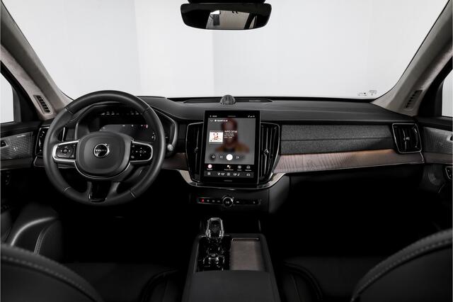 Volvo XC90 2.0 T8 Plug-in hybrid AWD Ultra Dark | Leder Pakket | S/K-Panodak | Luchtvering | Bowers & Wilkins | Elek. Stoel-+massage+verwarming & Ventilatie | Head-Up | Adapt. Cruise | 360 Camera | Google +App. Connect | LM 22" | 8064