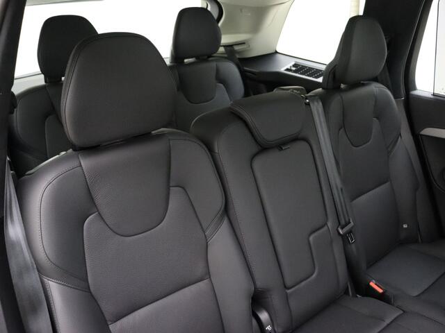 Volvo XC90 T8 455PK Recharge AWD Ultra Bright | Head-Up | Full-LED | Panoramadak | Nubuck hemel | Harman&Kardon | Kinderzitje | Keyless | Adapt. Cruise | BLIS |