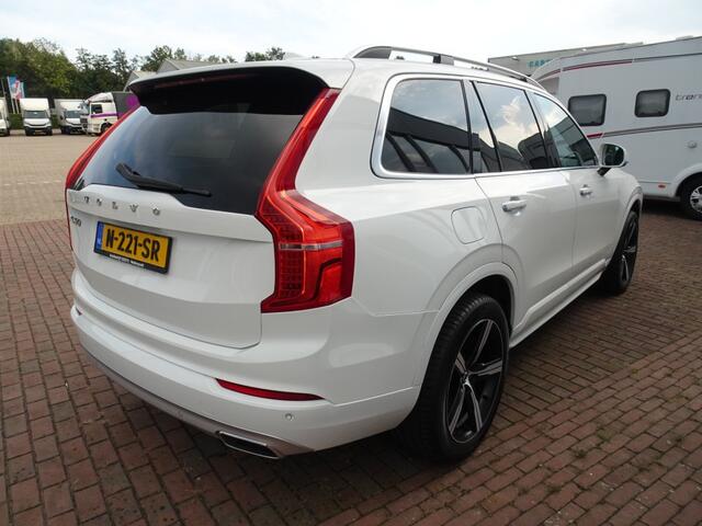Volvo XC90 2.0 T8 AWD 7P Momentum Panorama/Trekhaak/Leder