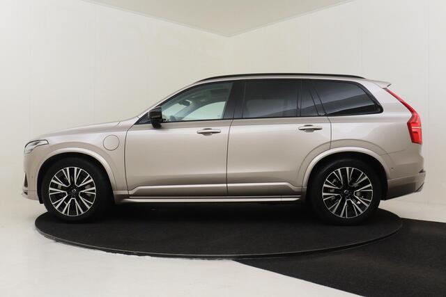 Volvo XC90 T8 PLUG-IN HYBRID AWD ULTRA DARK *FULL OPTIONS!* -PANO.DAK|BOWERS&WILKINS|TREKHAAK|LUCHTVERING|360°CAM|STANDKACHEL|GEVENT.LEDER+MASSAGE