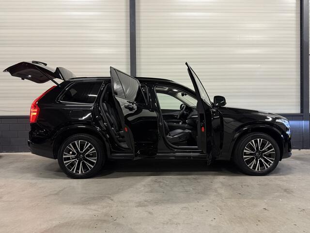 Volvo XC90 T8 Recharge AWD Ultimate Dark PANO/LUCHTVERING/HEAD-UP/H&K/MASSAGE+VENTILATIE/360CAMERA/ACC/PILOT-ASSIST/CRYSTAL-POOK/20"/BLACK-OPTIC/RECENT OH BEURT GEHAD BIJ VOLVO