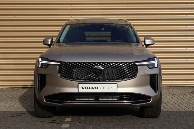 Volvo XC90 T8 Plug-in hybrid AWD Plus Bright | Panoramadak | Head-Up display | 360 Camera | Harman Kardon