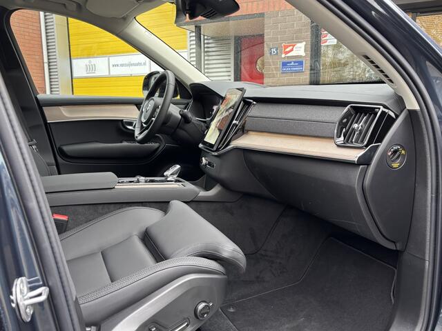 Volvo XC90 T8 AWD Facelift Dark FOUR-C Pano Head-up 21" 360