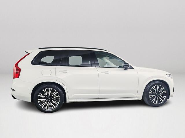 Volvo XC90 T8 Plug-in hybrid AWD Ultra Dark | Panoramdak | 360° camera | Bowers & Wilkins | Luchtvering | Stoelventilatie | Stoel- en Stuurverwarming | Trekhaak