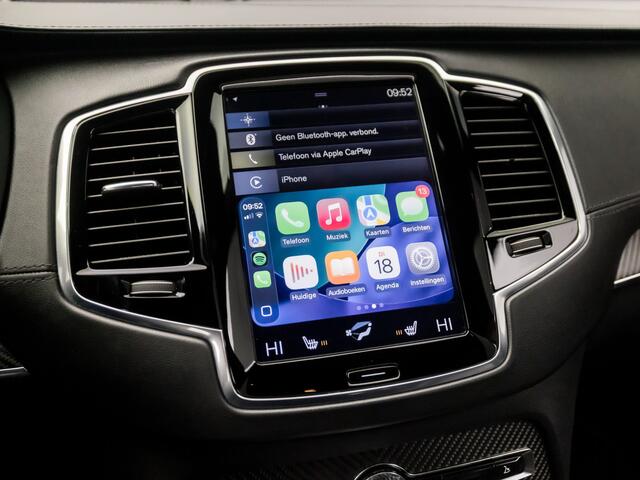Volvo XC90 2.0 T8 Twin Engine AWD R-Design 7 Persoons 408Pk Automaat (PANORAMADAK, LUCHTVERING, BOWERS&WILKINS, HEAD-UP DISPLAY, 360 CAMERA, APPLE CARPLAY, LUXE LEDER, MEMORY SEATS, TREKHAAK, ADAPTIVE CRUISE, NIEUWSTAAT)