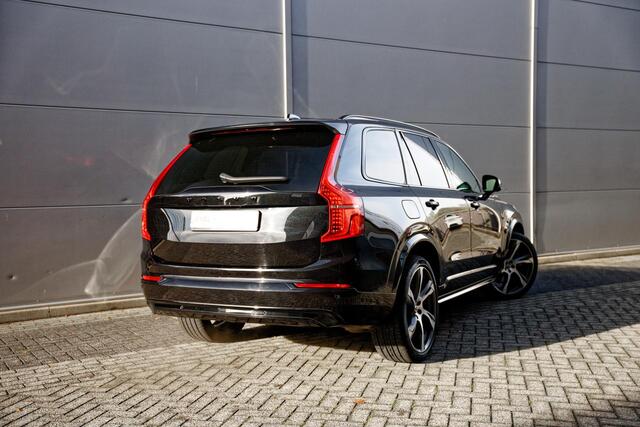 Volvo XC90 2.0 T8 Recharge AWD R-Design Luchtvering, Panoramadak, 360 Camera, Trekhaak, enz