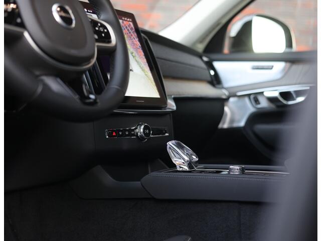 Volvo XC90 T8 AWD Ultra Dark | Pano - Massage - Trekhaak - B&W