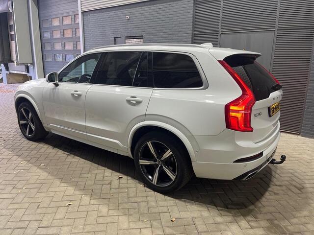Volvo XC90 D4 R-Design | 7P | ACC | Camera | Trekhaak | Getint Glas | Apple Carplay