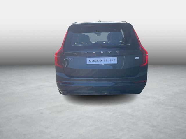 Volvo XC90 2.0 T8 Recharge AWD Ultimate Dark Luchtvering | Nappa lederen bekleding | Trekhaak | Bowers & Wilkins Audio