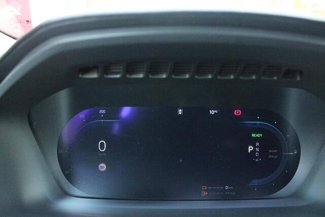 Volvo XC90 2.0 T8 455PK RECHARGE AWD ULTIMATE DARK | LUCHTVERING | PANORAMISCH SCHUIF / KANTELDAK | ELEKTRISCH UITKLAPBARE TREKHAAK | HEAD-UP DISPLAY | NAVIGATIE VIA GOOGLE-MAPS | ELEKTRISCH VERSTELBARE VOOR STOELEN MET GEHEUGEN | VOORSTOELEN VERWARMBAAR | ACHTERBAN