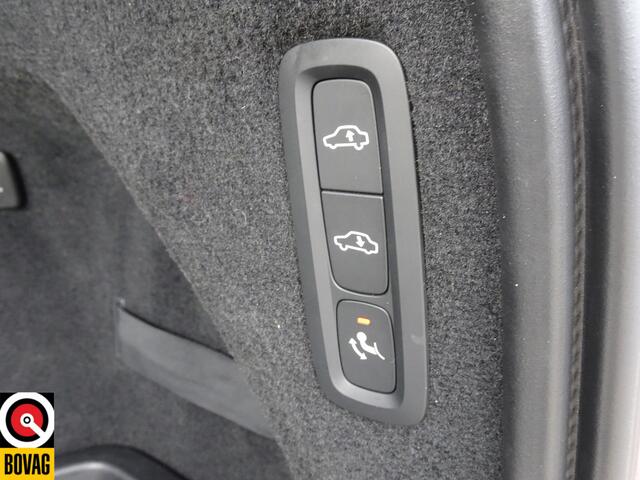 Volvo XC90 2.0 T8 Twin Engine AWD R-Design