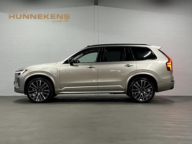Volvo XC90 2.0 T8 Plug-in hybrid AWD Ultra Dark Luchtvering | Massage | Bowers & Wilkins | Trekhaak | Adapt. Cruise | Stoelventilatie | 22" wielen | 360 camera | Head-up