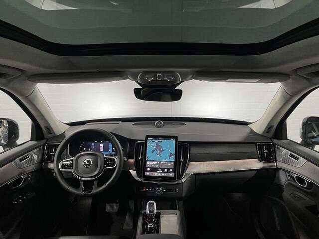 Volvo XC90 2.0 T8 Plug-in hybrid AWD Ultra Dark Luchtvering | Massage | Bowers & Wilkins | Trekhaak | Adapt. Cruise | Stoelventilatie | 22" wielen | 360 camera | Head-up