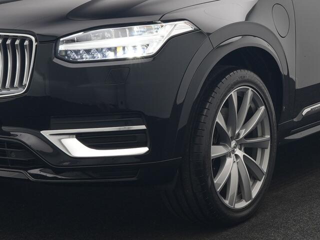 Volvo XC90 T8 Twin Engine AWD Inscription 7 Persoons Plug In Hybrid 394pk Dealer O.H. PHEV | Panodak | Adaptive Cruise | Luxe Lederen Sportstoelen Memory & Verwarmd | 360 Camera | Head Up | Harman Kardon | Apple Carplay | Blis | Virtual | Navigatie | 21"L.M |