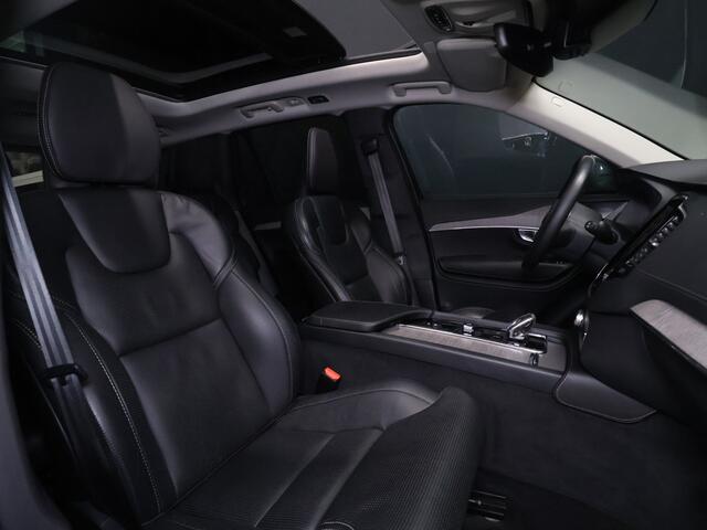 Volvo XC90 2.0 T8 Recharge AWD Inscription 7P [SCHUIFDAK, TREKHAAK, 360° CAMERA, LUCHTVERING, HARMAN KARDON, APPLE CARPLAY, STUUR VERWARMD, STOELVENTILATIE, ACHTERBANK VERWARMD, NIEUWSTAAT]