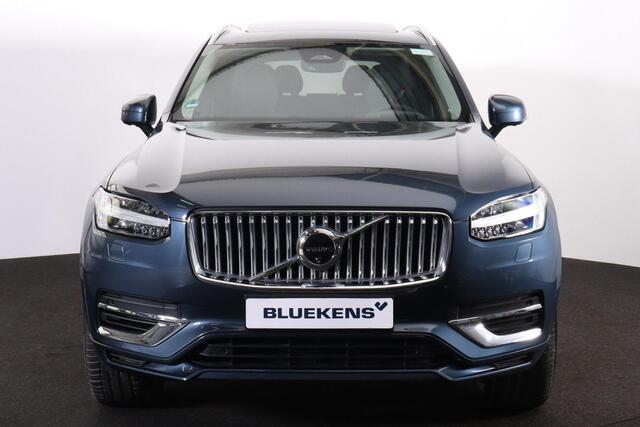 Volvo XC90 T8 Recharge AWD Plus Bright - Panorama/schuifdak - IntelliSafe Assist & Surround - 360º Camera - Harman/Kardon audio - Adaptieve LED koplampen - Verwarmde voorstoelen, stuur & achterbank - Parkeersensoren voor & achter - Elektr. bedienb. voorstoelen met g