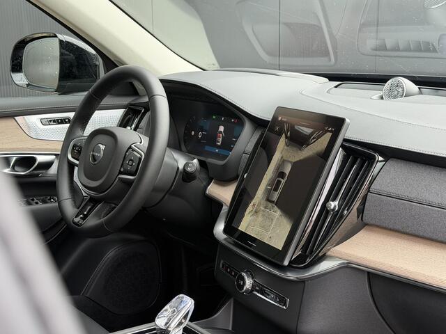 Volvo XC90 2.0 T8 Plug-in hybrid AWD Plus Dark Panorama dak / Head-up display / Luchtvering / Elektr. stoelverstelling / Stoel-, stuur-, achterbank verwarming / Bowers & Wilkins