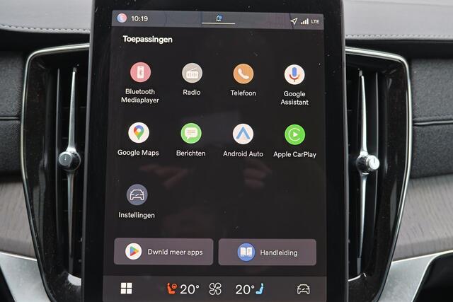 Volvo XC90 T8 Recharge AWD Ultra Dark - Luchtvering - Panorama/schuifdak - IntelliSafe Assist & Surround - 360º Camera - Bowers & Wilkins audio - Adaptieve LED koplampen - Verwarmde voorstoelen, stuur & achterbank - Parkeersensoren voor & achter - Elektr. bedienb. v