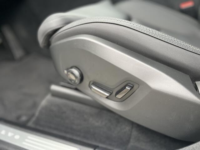 Volvo XC90 T8 Plus Bright | Panoramadak | 7 Zitter | 21 Inch | Harman / Kardon |