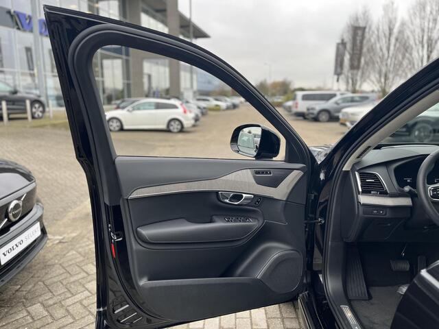 Volvo XC90 Ultra Dark | Geventileerd Leer | Head Up Display | 360 Graden Camera | Getinte Ramen |
