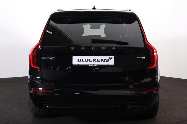Volvo XC90 T8 Recharge AWD Plus Dark - Luchtvering - Panorama/schuifdak - IntelliSafe Assist & Surround - 360º Camera - Bowers & Wilkins audio - Adaptieve LED koplampen - Verwarmde voorstoelen, stuur & achterbank - Parkeersensoren voor & achter - Elektr. bedienb. vo