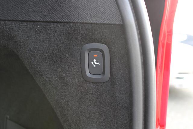 Volvo XC90 T8 Recharge AWD Inscription | 360 Camera | Adapt. Cruise | Trekhaak | Schuif/kanteldak | H&K Audio |