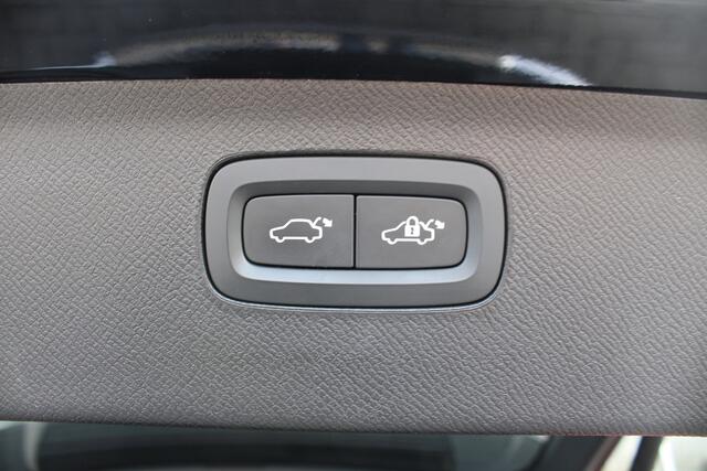 Volvo XC90 T8 Recharge AWD Inscription | 360 Camera | Adapt. Cruise | Trekhaak | Schuif/kanteldak | H&K Audio |