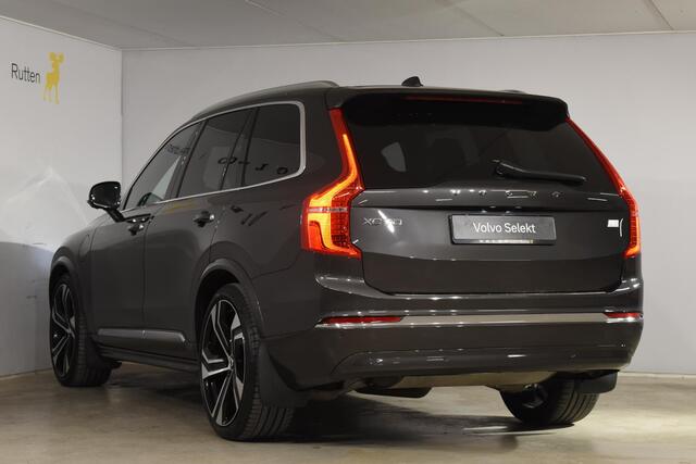 Volvo XC90 T8 455PK Recharge AWD Ultimate Bright / Luchtvering / Bowers & Wilkins / Schuif-kanteldak / 360 Camera / Head Up Display / Nappaleder met ventilatie / Massagefunctie / Gelamineerde zijruiten / 22'' Velgen / Trekhaak / Stoelverwarming / Stuurverwarming
