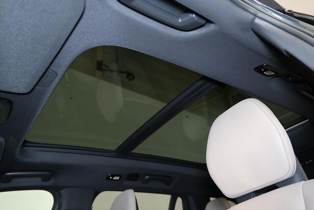 Volvo XC90 T8 Recharge AWD Plus Dark - Luchtvering - Panorama/schuifdak - IntelliSafe Assist & Surround - 360º Camera - Bowers & Wilkins audio - Adaptieve LED koplampen - Verwarmde voorstoelen, stuur & achterbank - Parkeersensoren voor & achter - Elektr. bedienb. vo