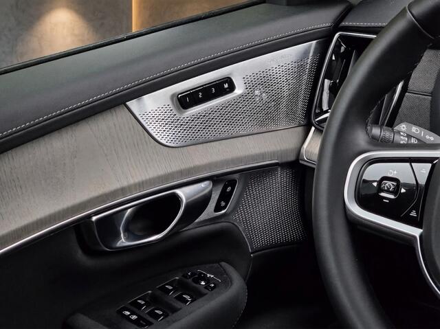 Volvo XC90 2.0 T8 AWD Ultra Dark Bowers l Luchtvering l Trekhaak l VOL OPTI