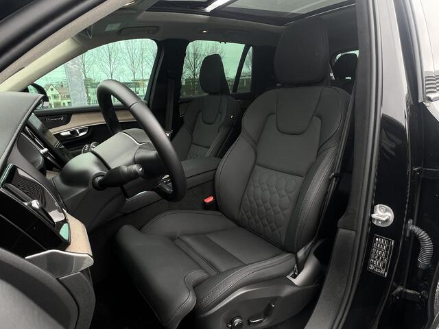 Volvo XC90 2.0 T8 Plug-in hybrid AWD Ultra Dark Black Edition / Luchtvering / Panoramadak / 21" velgen / Privacy Glass / MY26