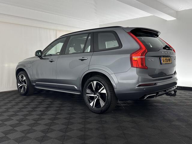 Volvo XC90 2.0 T8 Twin Engine AWD R-Design [ 7-Pers. ] Aut. *PANO | HEAD-UP | LEATHER-MICROFIBRE | FULL-LED | MEMORY-PACK | DIGI-COCKPIT | NAVI-FULLMAP | CARPLAY | ECC | HEATED-COMFORTSEATS | LANE-ASSIST | PDC | TOWBAR | 20"ALU*