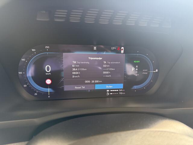 Volvo XC90 2.0 T8 Recharge AWD Plus Bright ** Ventilatie ** Luchtvering ** Panodak **