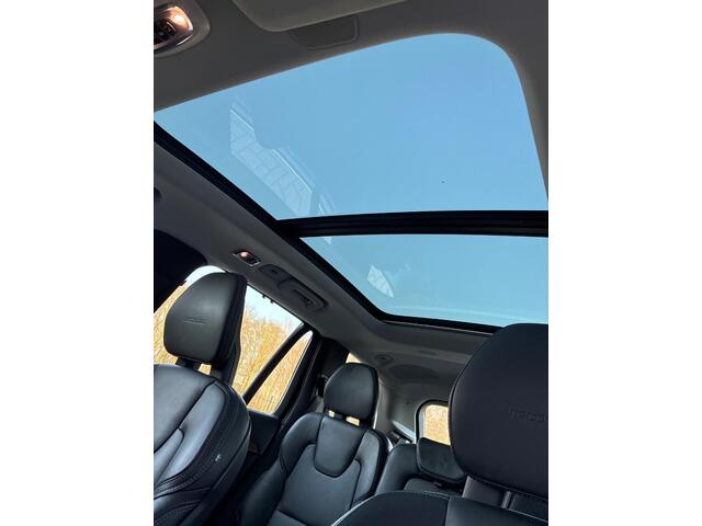 Volvo XC90 2.0 T8 Twin Engine AWD Inscription Intro Edition | Trekhaak | Luchtvering | Panoramadak | Head-up Display | Adaptieve Cruise Control | 360 Camera | Harman Kardon |
