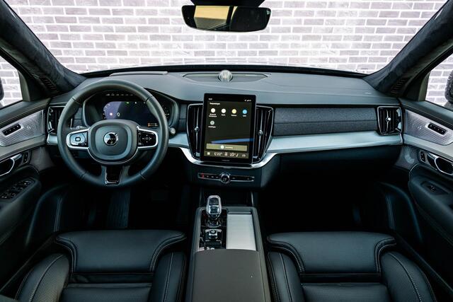 Volvo XC90 2.0 T8 Plug-in hybrid AWD Ultra Black Edition Executive | Luchtvering | Gelaagd Glas | Bowers & Wilkins | Massage & Ventilatie Stoelen | Panoramadak |