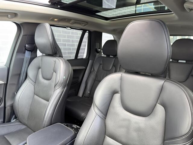 Volvo XC90 Plug-in Hybrid T8 AWD Plus Bright | Long Range | Trekhaak | Panoramadak | Adaptive Cruise Control | Lederen Bekleding | Actieve LED koplampen | Standkachel | Volledig Volvo dealer onderhouden | Getint glas | Voorruitverwarming | 7 zitplaatsen | Achteruitr