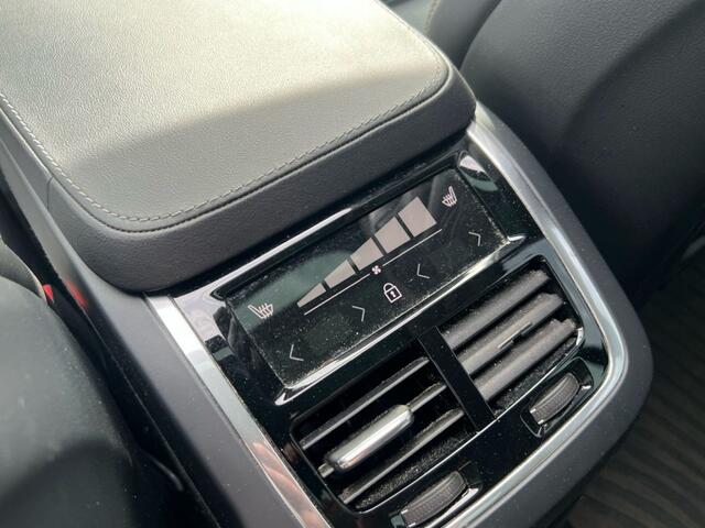 Volvo XC90 2.0 T8 Recharge AWD Ultimate Bright - Luchtvering - Trekhaak - Pano