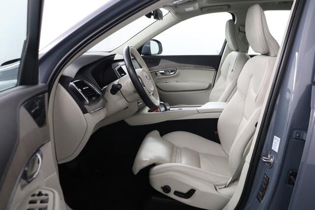 Volvo XC90 2.0 T8 Recharge AWD Ultimate Bright Long Range 7 Pers. | SOH 99.19 % | Pano | Leer | Head-Up | Apple Carplay/Android Auto - RIJKLAAR