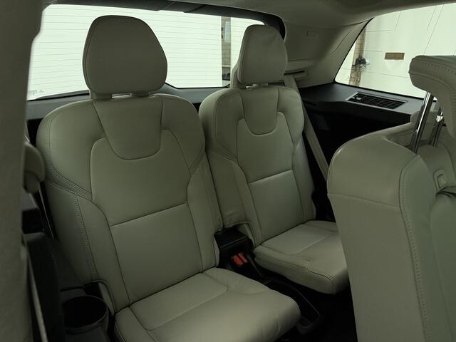 Volvo XC90 T8 390pk AWD Inscription Exclusive / Luchtvering / Bowers&Wilkins Audio / Ventilatie + Massage / Gelaagd Glas / 360 Camera / Panoramadak / ACC / BLIS / Full-LED / 21'' /