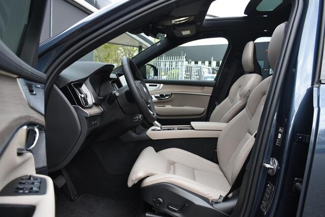 Volvo XC90 T8 Plug-in hybrid AWD Ultra Executive Edition | Panoramadak | Trekhaak | Luchtvering | Verwarmbare voorstoelen met massagefunctie en ventilatie | Premium audio by Bowers & Wilkins | Head-up display | 360 graden camera |