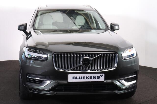 Volvo XC90 T8 Recharge AWD Ultimate Bright - Luchtvering - Panoramisch schuif-/kanteldak - Intellisafe Assist/Surround - Bowers & Wilkins Audio - 360º Camera - Head-up Display - Nappaleder - Stoelmassage - Stoelverwarming / -ventilatie - Gelaagde zijruiten - 22' LMV