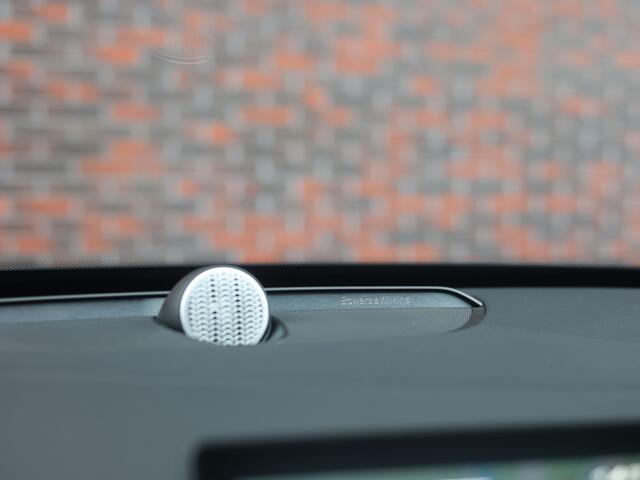 Volvo XC90 T8 AWD Ultra Black Edition | Heico - Executive - Vol!